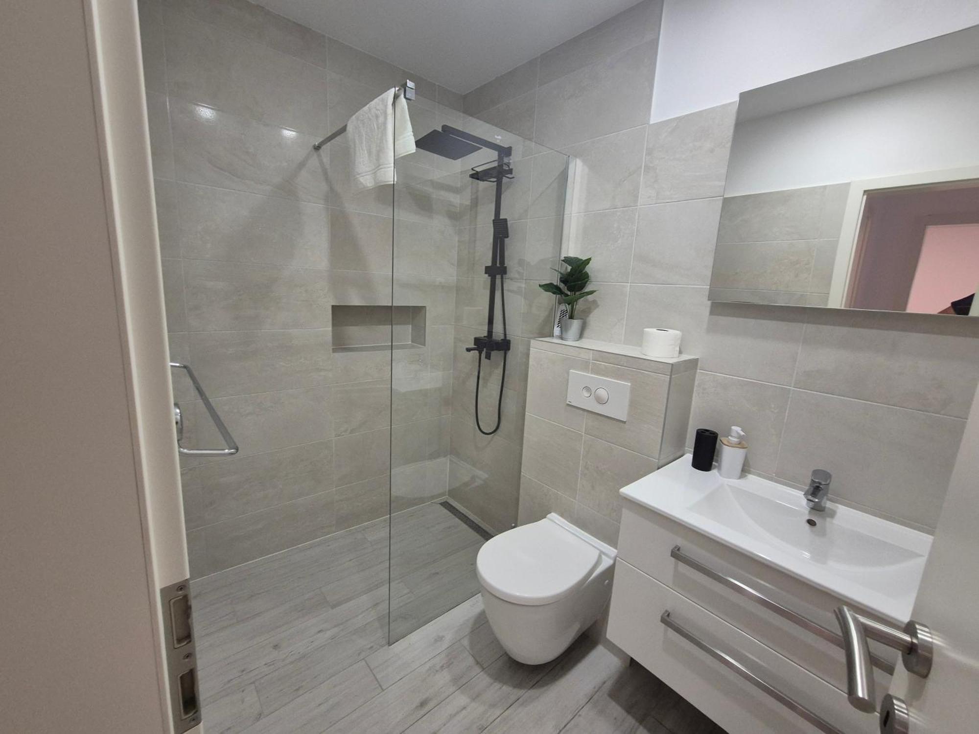 Apartment Rika Omiš Eksteriør billede