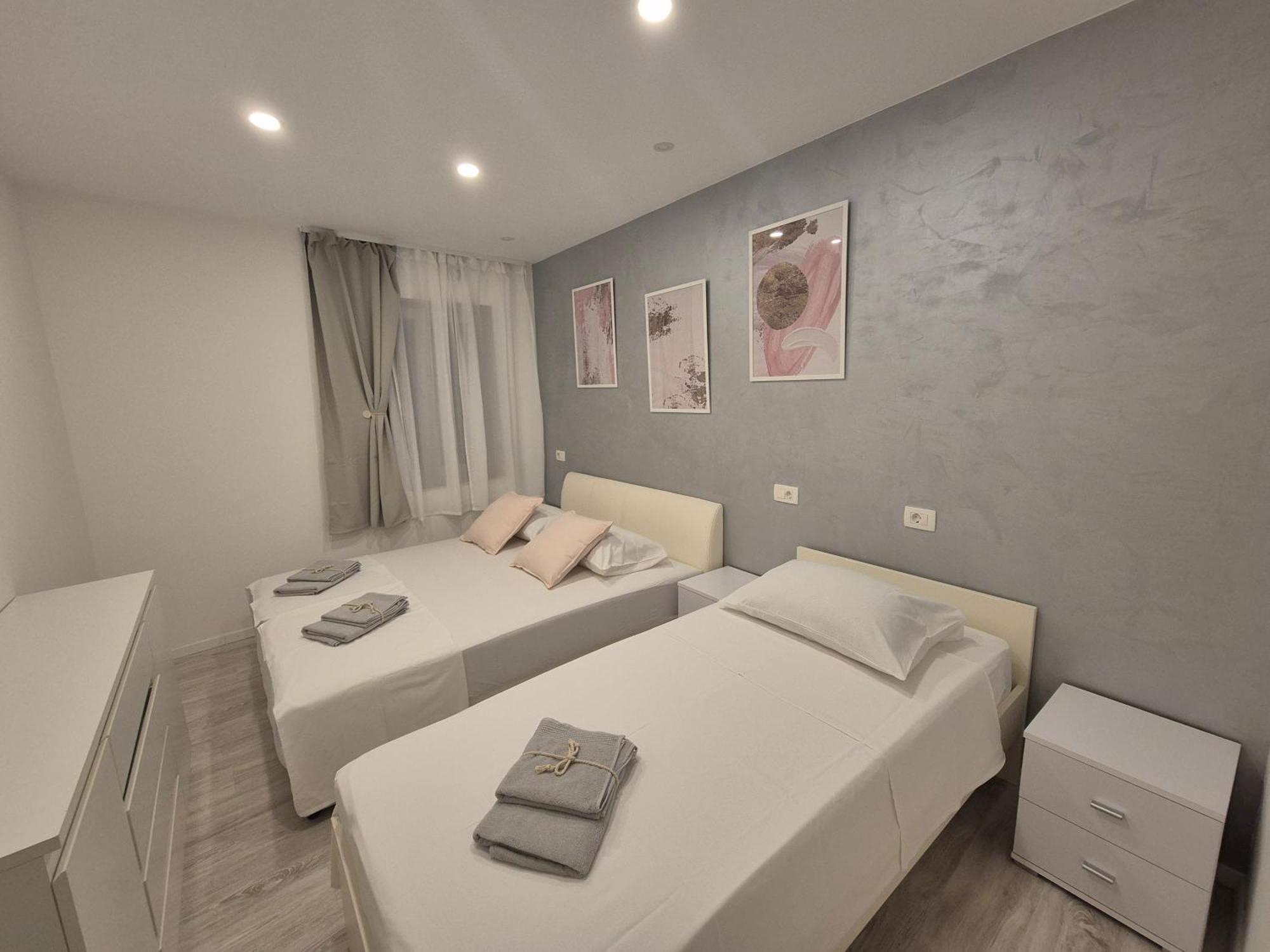 Apartment Rika Omiš Eksteriør billede