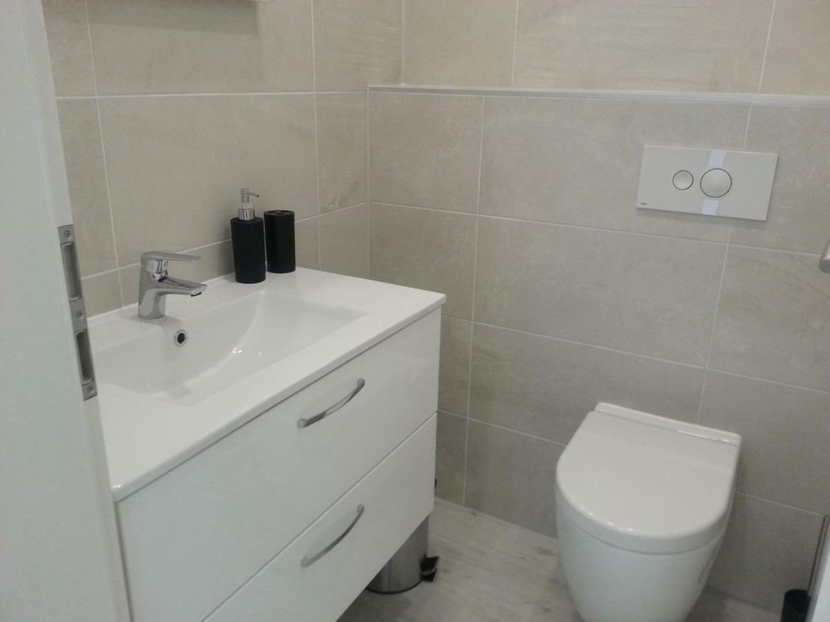 Apartment Rika Omiš Eksteriør billede